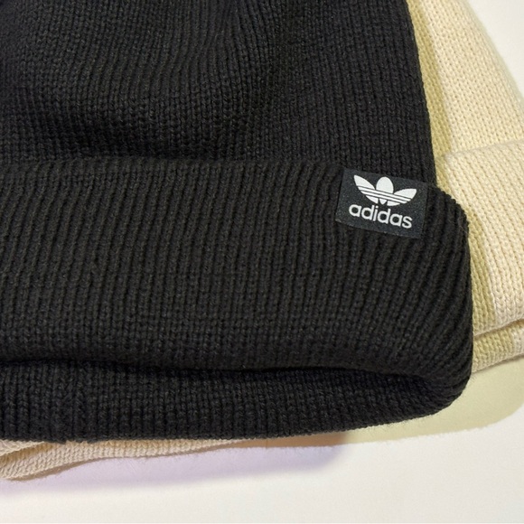adidas Originals Trefoil Beanie 2-Pack - Picture 7 of 9